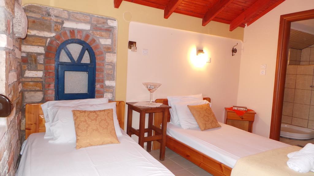 Castle Pontos Hotel Skala Potamia  Ruang foto