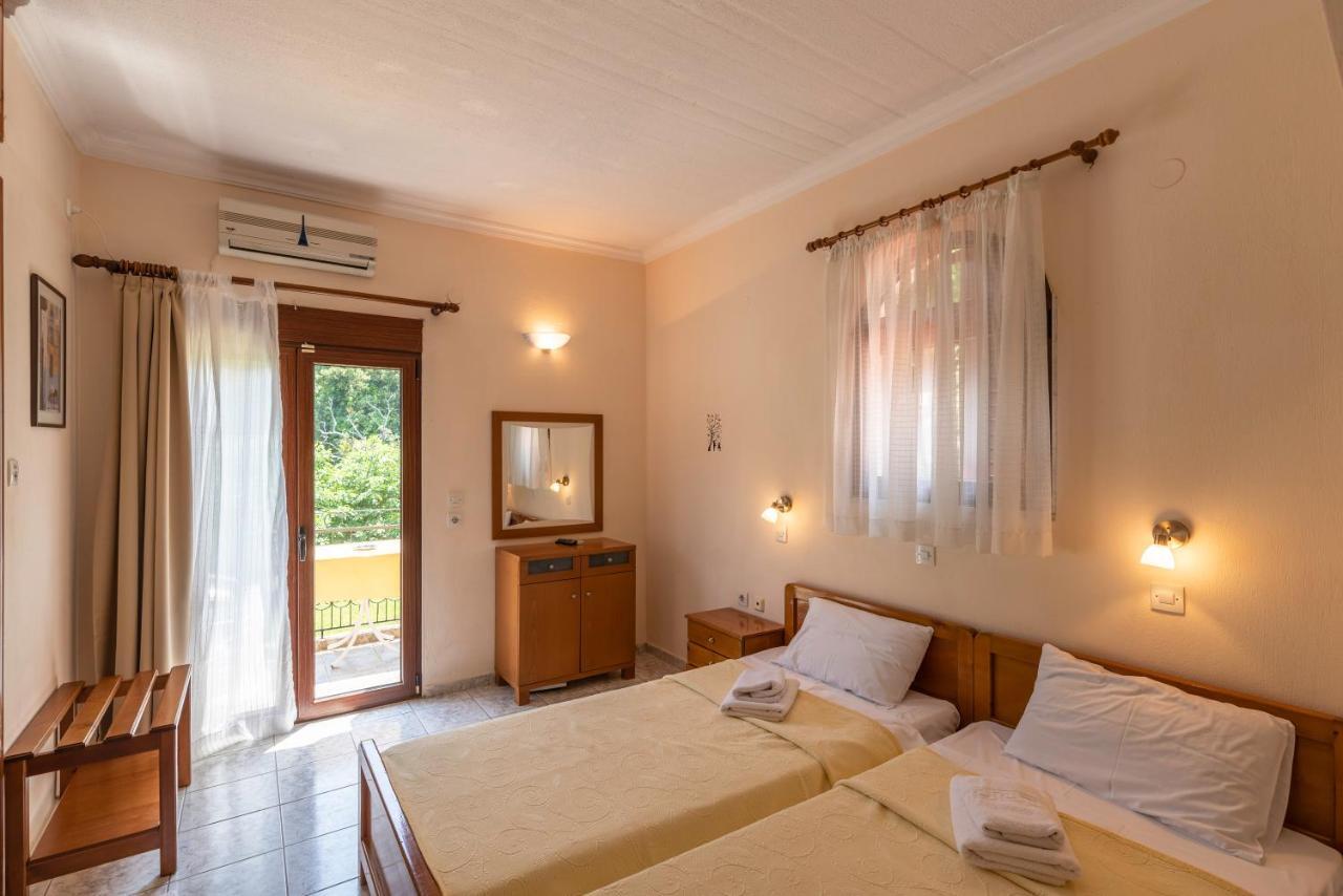Castle Pontos Hotel Skala Potamia  Bagian luar foto